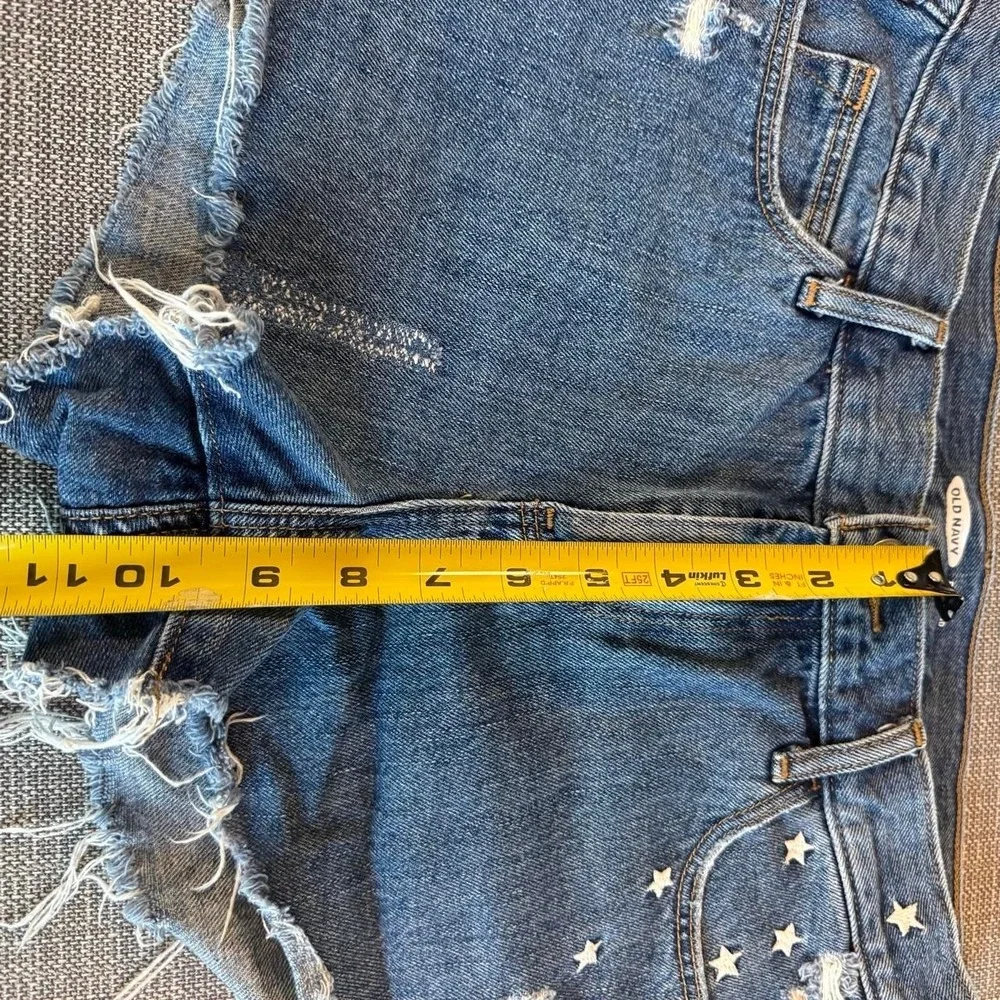 Old Navy Boyfriend blue denim shorts with star embroidery